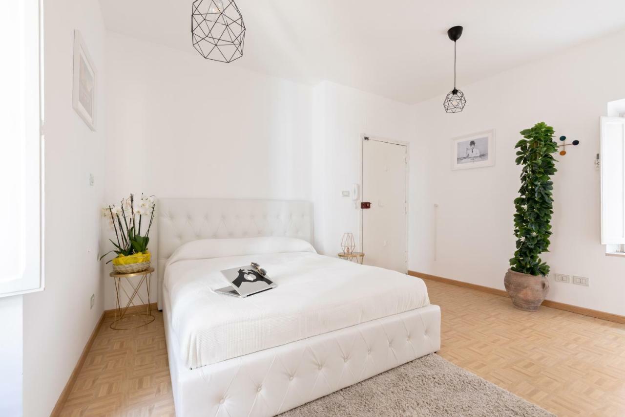 Presidential Penthouse Navona Apartment Rome Exterior photo